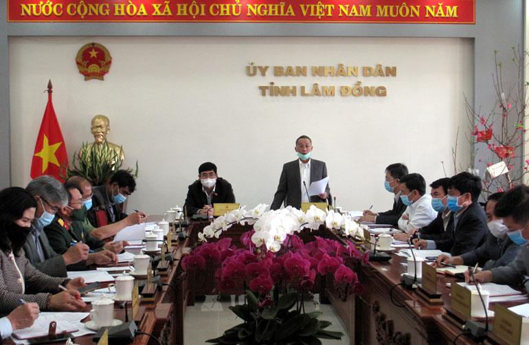 Chủ tịch UBND tỉnh Lâm Đồng Trần Văn Hiệp phát biểu chỉ đạo tại hội nghị trực tuyến công tác phòng chống dịch Covid-19 sáng nay 9/2