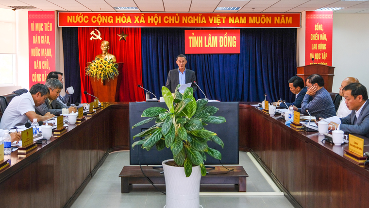 Chủ tịch UBND tỉnh Lâm Đồng Trần Văn Hiệp làm việc với Sở Xây dựng