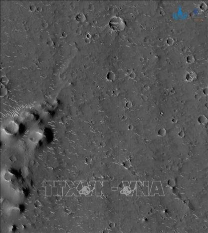 Bức hình có độ phân giải cao về Sao Hỏa được chụp bởi tàu vũ trụ Thiên Vấn-1