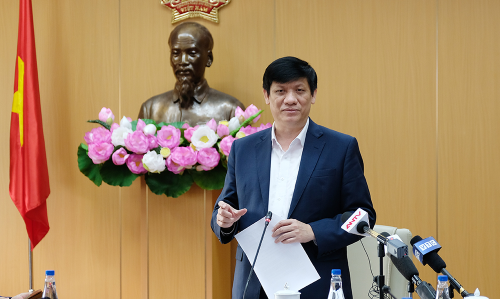 GS.TS Nguyễn Thanh Long- Uỷ viên Trung ương Đảng, Bộ trưởng Bộ Y tế chủ trì hội nghị tại điểm cầu Bộ Y tế.   Ảnh: Trần Minh