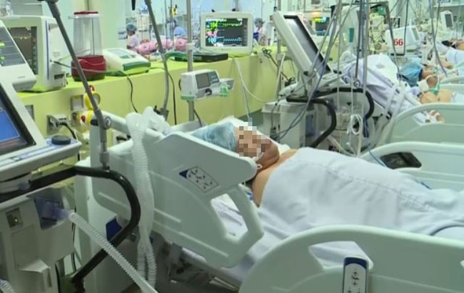  Một bệnh nhân bị ngộ độc pate chay đang điều trị tại Bệnh viện