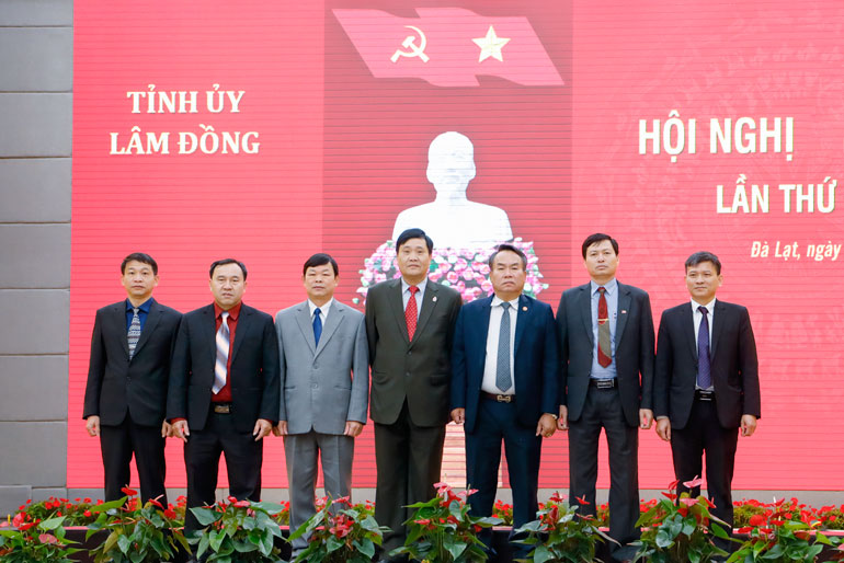 Các đồng chí cán bộ lãnh đạo Ủy ban Kiểm tra Tỉnh ủy Lâm Đồng khóa X và XI