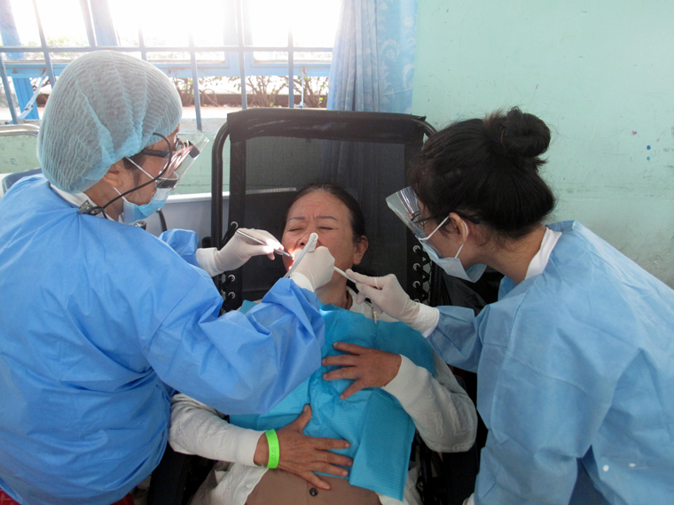 Chương trình khám chữa răng miễn phí tại Đà Lạt