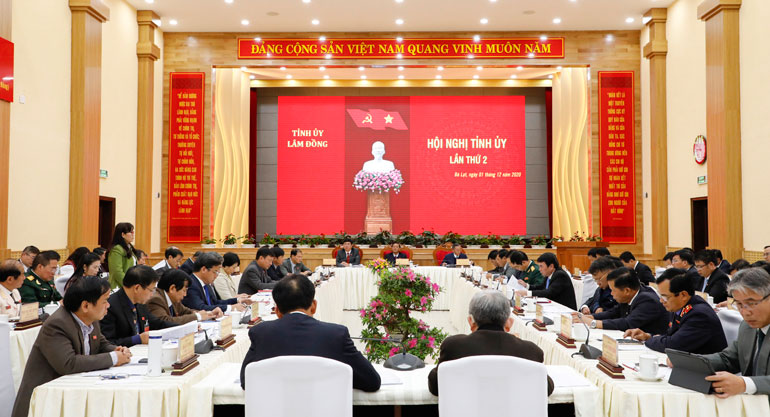 Hội nghị Tỉnh ủy triển khai Nghị quyết Đại hội XI Đảng bộ tỉnh