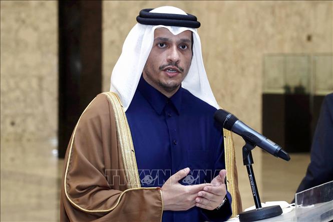 Ngoại trưởng Qatar Sheikh Mohammed bin Abdulrahman Al-Thani phát biểu tại cuộc họp báo ở Baabda, Liban ngày 9/2/2021