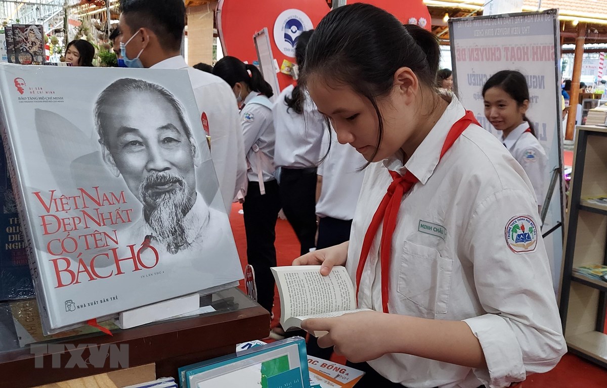 Ngày sách Việt Nam: Lan tỏa, phát triển văn hóa đọc trong cộng đồng