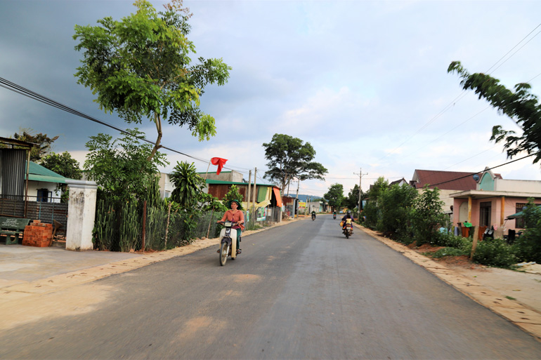 Thôn 4 (xã Lộc Nam, huyện Bảo Lâm), quê hương ông K’Dĩnh đang từng ngày phát triển