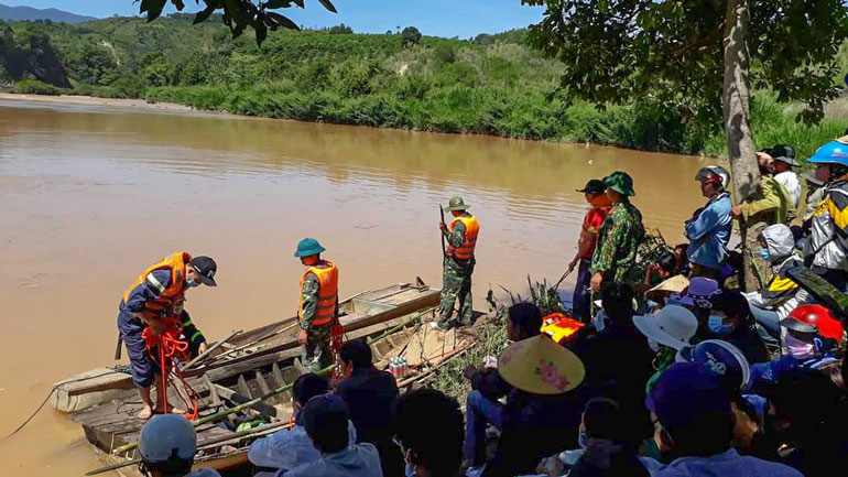 Tìm thấy thi thể nam thanh niên đuối nước tại sông Đồng Nai