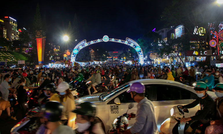 Lượng khách đến Đà Lạt tăng 180% so với cùng kỳ