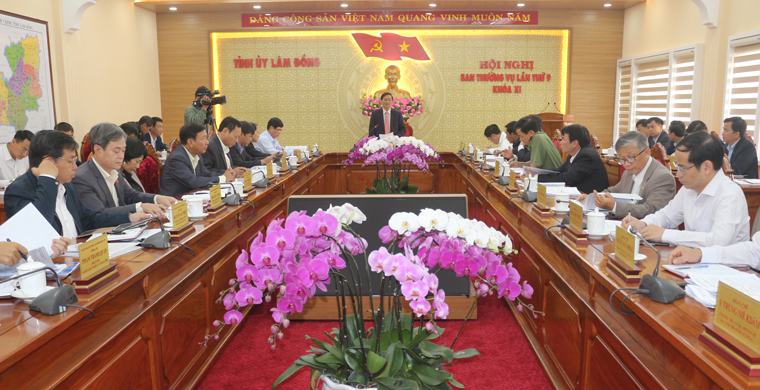 Các đại biểu tham dự buổi lễ công bố Quyết định của Ban Bí thư về chỉ định tham gia Ban Chấp hành, Ban Thường vụ Tỉnh ủy Lâm Đồng
