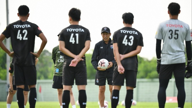 Kế hoạch chuẩn bị cho vòng loại World Cup 2022 của đội tuyển Thái Lan bị ảnh hưởng nghiêm trọng