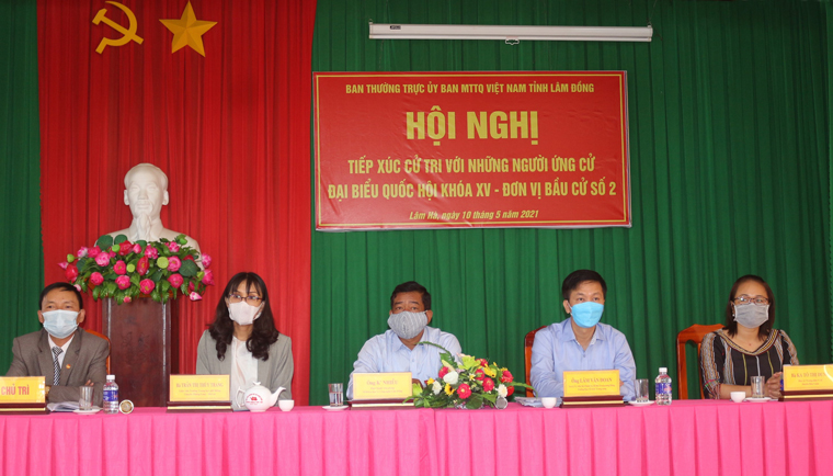Ứng cử viên đại biểu Quốc hội đã tiếp xúc với gần 1.000 cử tri Lâm Hà