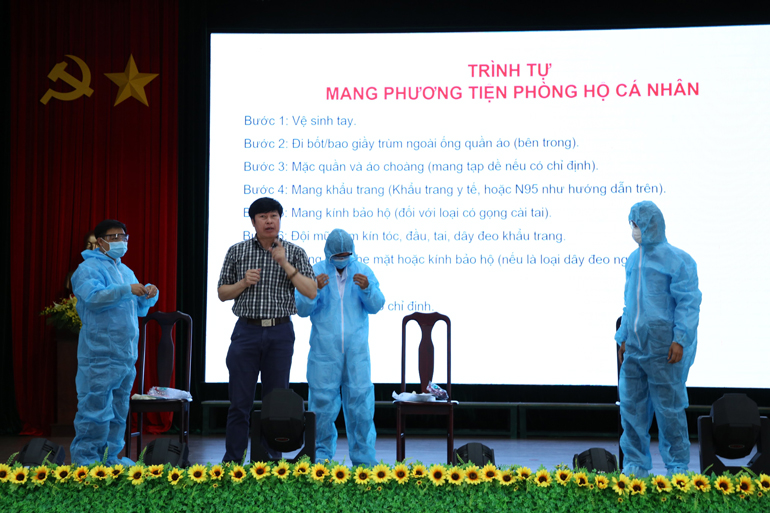 Công ty Nhôm Lâm Đồng tập huấn phòng chống dịch Covid-19