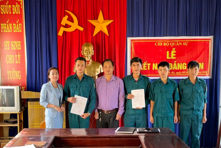 Giải pháp phát triển đảng ở Tân Hà
