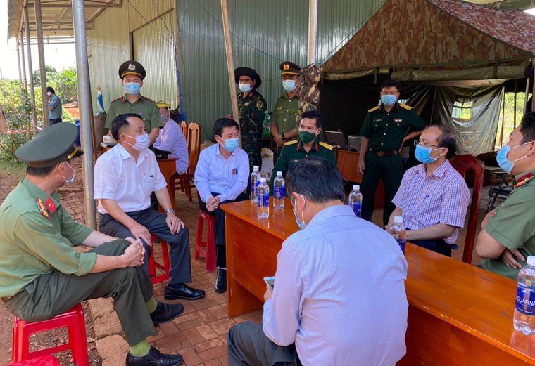Phó Chủ tịch UBND tỉnh Lâm Đồng Phan Văn Đa kiểm tra công tác phòng chống dịch tại chốt Gia Bắc (Di Linh)
