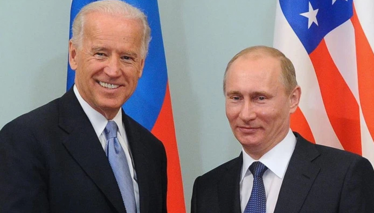 Tổng thống Joe Biden và Tổng thống Nga Vladimir Putin. Ảnh: Reuters