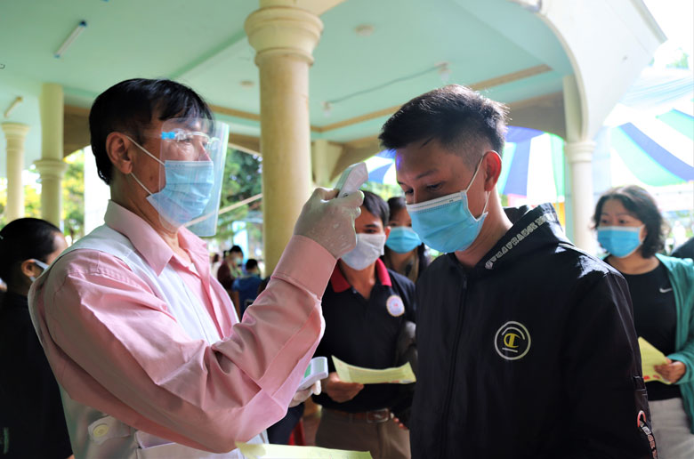 Bảo Lộc: Tiếp nhận 432 đơn vị máu hưởng ứng Hành trình Đỏ