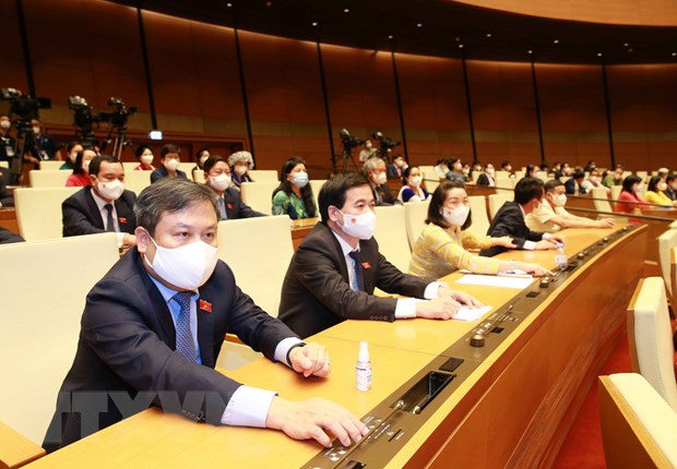 Đoàn đại biểu Quốc hội tỉnh Quảng Bình biểu quyết thông qua Nghị quyết kỳ họp thứ nhất, Quốc hội khóa XV.