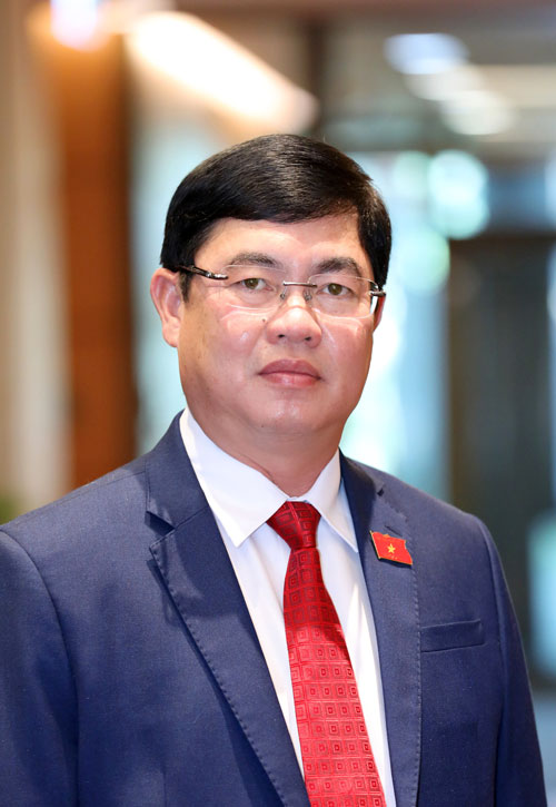Đồng chí Trần Đình Văn - Phó Bí thư Thường trực Tỉnh ủy, Trưởng đoàn ĐBQH tỉnh Lâm Đồng