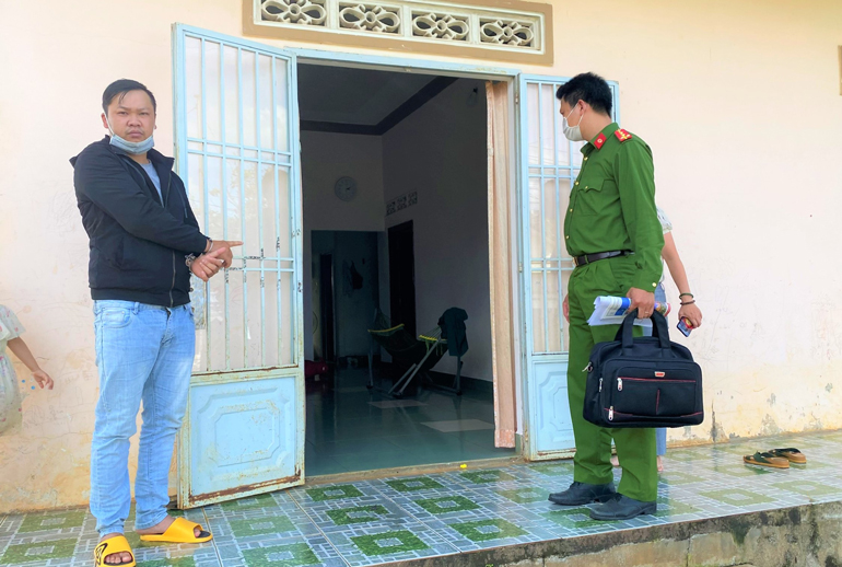 Bảo Lộc: Bắt khẩn cấp đối tượng chuyên đột nhập trộm heo đất