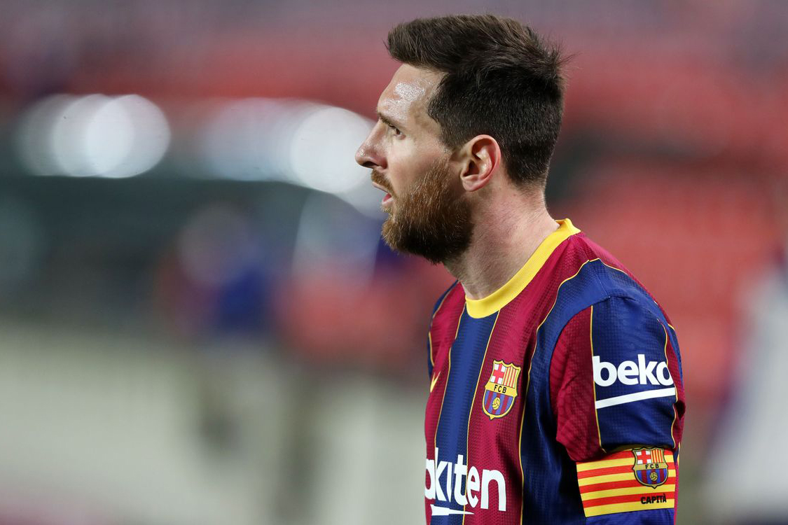 Messi chính thức rời Barca