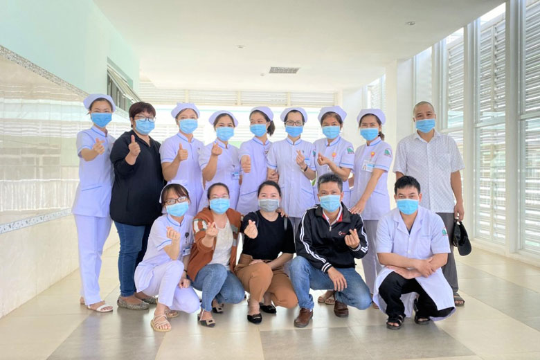 TP Bảo Lộc và huyện Di Linh có 23 y, bác sĩ lên đường tham gia chống dịch tại TP Hồ Chí Minh