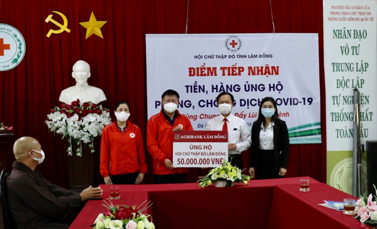 Hội Chữ thập đỏ tỉnh tiếp nhận tài trợ để chăm lo cho người bị ảnh hưởng bởi dịch Covid-19