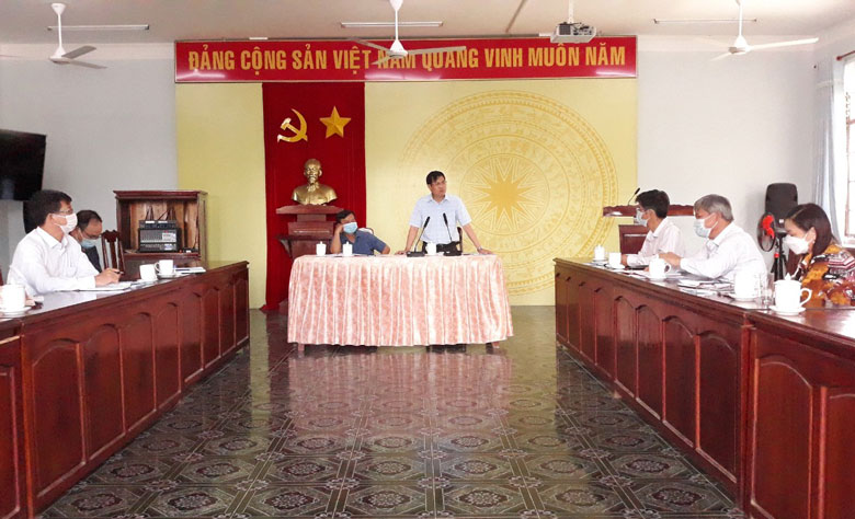 Lãnh đạo tỉnh làm việc với Ủy ban MTTQ Việt Nam huyện Cát Tiên