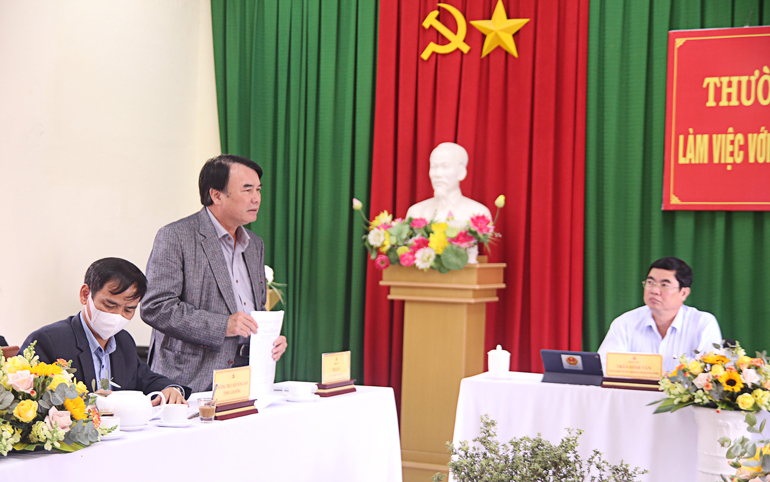 Đồng chí Phạm S – Phó Chủ tịch UBND tỉnh phát biểu tại buổi làm việc