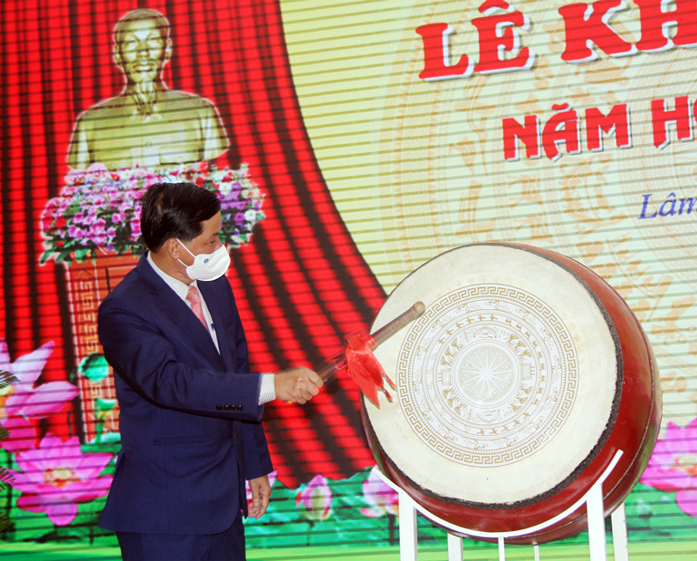 Lâm Đồng long trọng khai giảng năm học 2021 – 2022