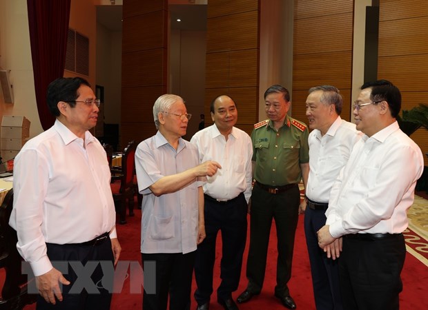 Tổng Bí thư Nguyễn Phú Trọng, các lãnh đạo Đảng, Nhà nước và các đại biểu dự hội nghị