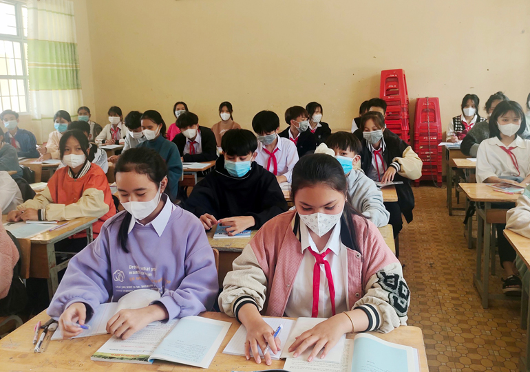 Buổi học đầu tiên năm học mới 2021-2022 vào sáng 20/9 tại Trường THCS Đam Pao (xã Đạ Đờn, huyện Lâm Hà) 