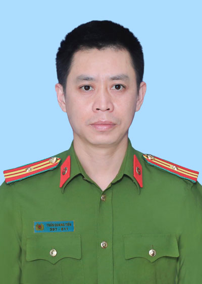 Thiếu tá Trần Quang Tiến, gương sáng của ngành công an