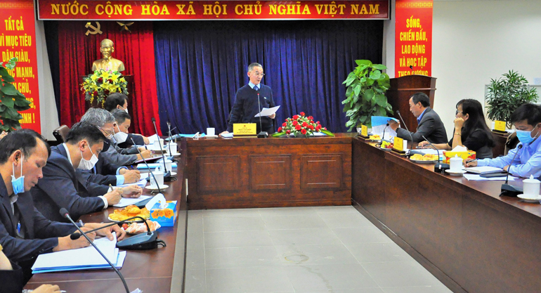 Chủ tịch UBND tỉnh Lâm Đồng Trần Văn Hiệp làm việc với Sở Nội vụ