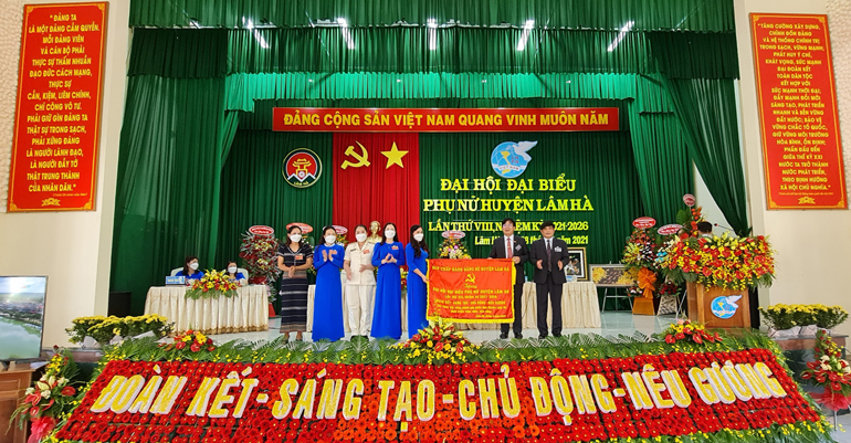 Đại hội đại biểu Phụ nữ huyện Lâm Hà lần thứ VIII