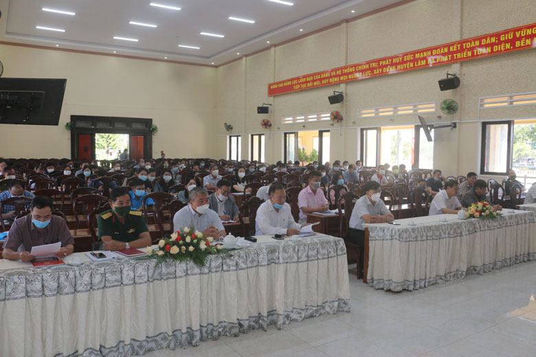 Hội nghị Huyện ủy Lâm Hà lần thứ 8