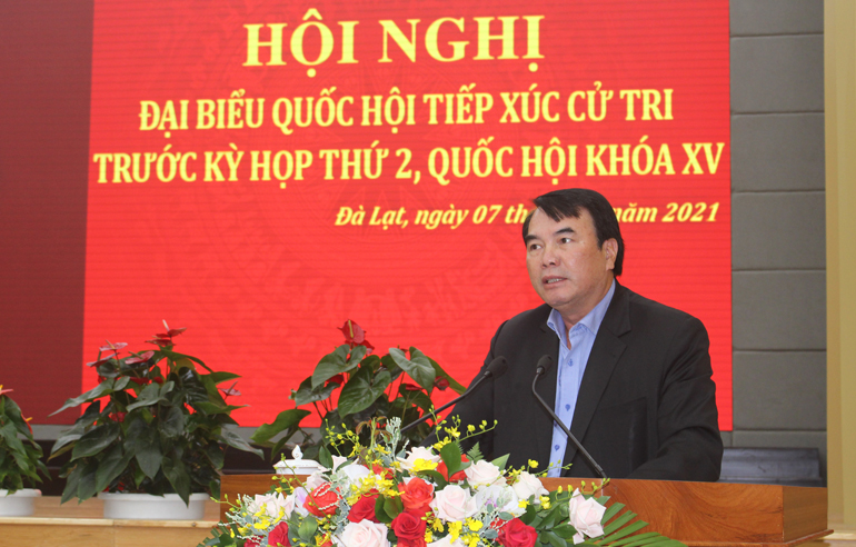 Phó Chủ tịch UBND tỉnh Lâm Đồng Phạm S tiếp thu, giải trình ý kiến cử tri về các nội dung thuộc thẩm quyền