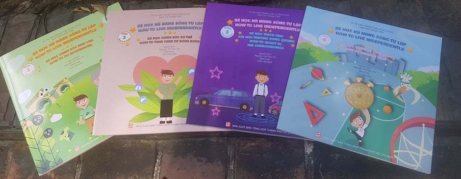 Ra mắt bộ sách song ngữ Việt - Anh hướng trẻ em phát triển tính tự lập