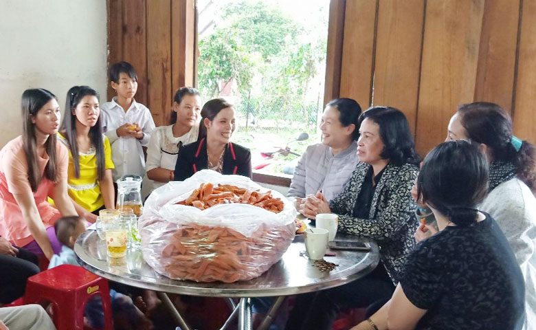 Tổ liên kết khoai lang dẻo của phụ nữ xã Tà Nung, Đà Lạt đã giúp hội viên phụ nữ DTTS và người dân trên địa bàn xã phát triển kinh tế từ loại cây trồng đặc trưng của vùng