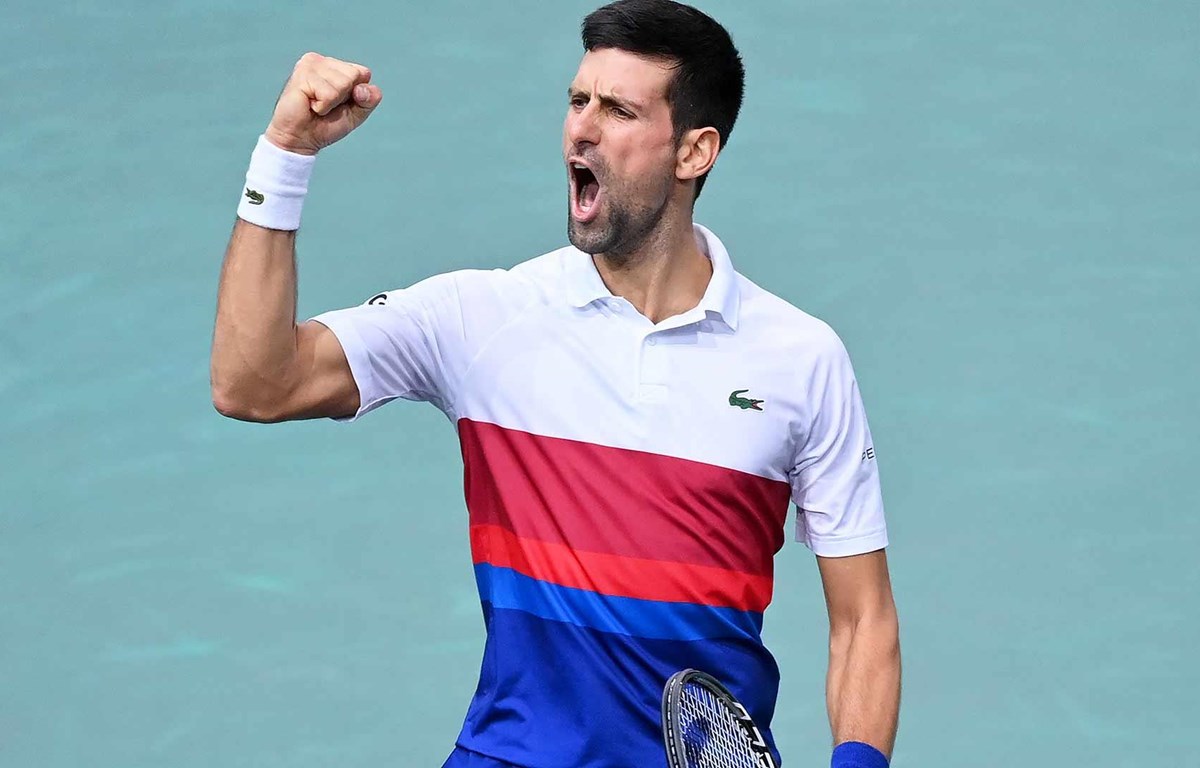 Djokovic lần thứ 7 kết thúc năm ở ngôi số 1