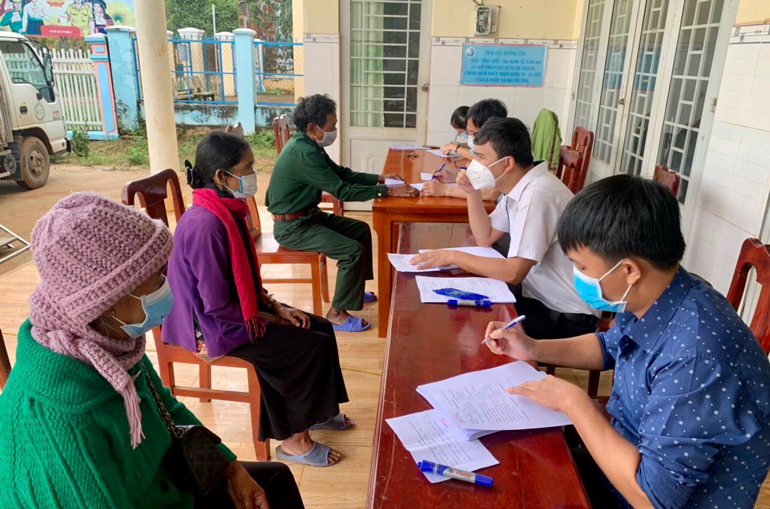 Tổ chức khám sàng lọc bệnh lao và lao tiềm ẩn tại huyện Cát Tiên