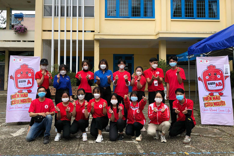CLB Hành trình đỏ - Kết nối yêu thương tỉnh Lâm Đồng tổ chức Ngày hội hiến máu tình nguyện tại TP Đà Lạt