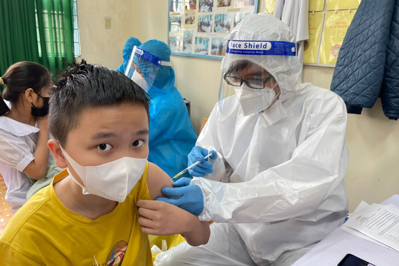 Hơn 60% dân số Lâm Đồng tiêm đủ 2 mũi vắc xin phòng Covid-19