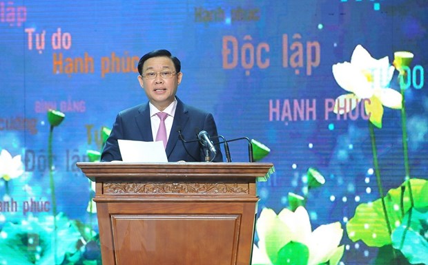 Ủy viên Bộ Chính trị, Chủ tịch Quốc hội Vương Đình Huệ phát biểu tại chương trình