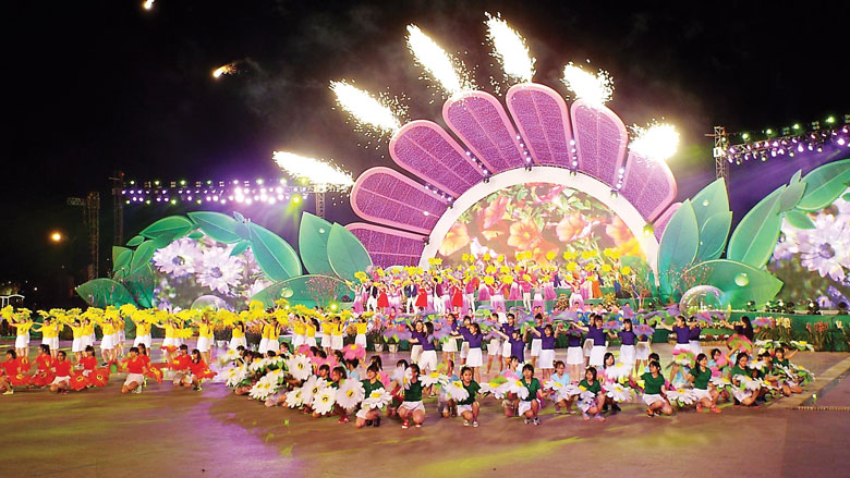 Festival Hoa Đà Lạt mang vẻ đẹp của đất và người Lâm Đồng đến bạn bè trong nước và quốc tế