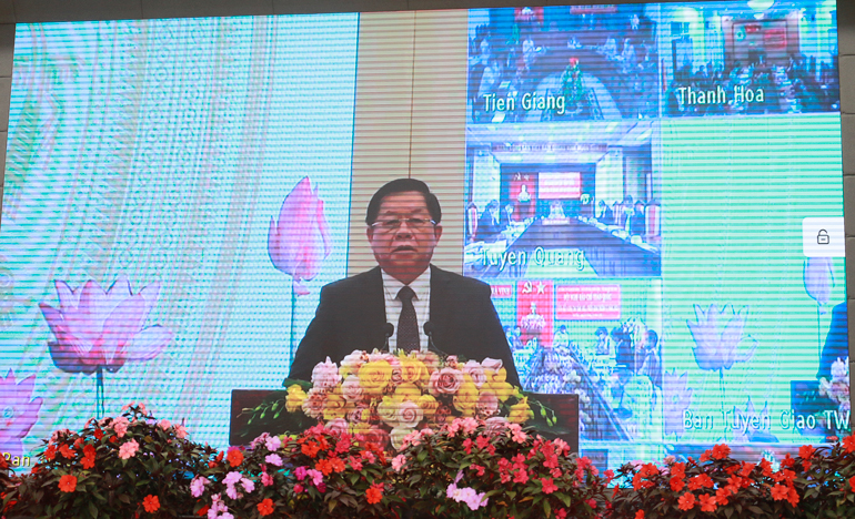 Đồng chí Nguyễn Trọng Nghĩa – Bí thư Trung ương Đảng, Trưởng ban Tuyên giáo Trung ương phát biểu kết luận hội nghị.