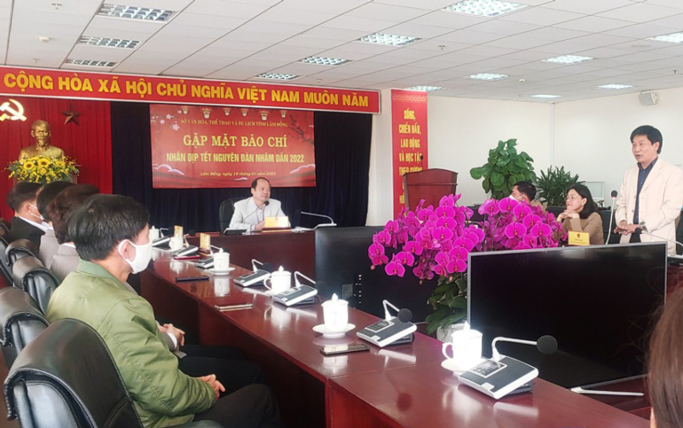 Sở Văn hóa Thể Thao và Du Lịch Lâm Đồng gặp mặt báo chí