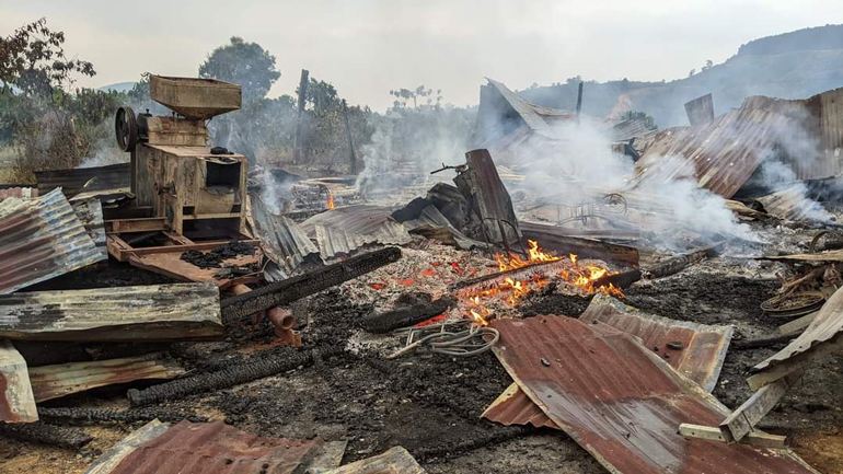 Hỏa hoạn cháy rụi nhà của hộ nghèo ngày cận Tết