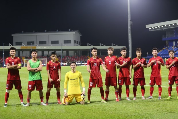 Các cầu thủ U23 Việt Nam ăn mừng chiến thắng trước U23 Thái Lan