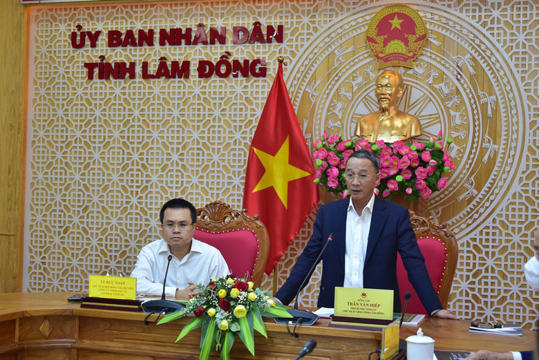 Chủ tịch UBND tỉnh Trần Văn Hiệp kết luận tại buổi làm việc